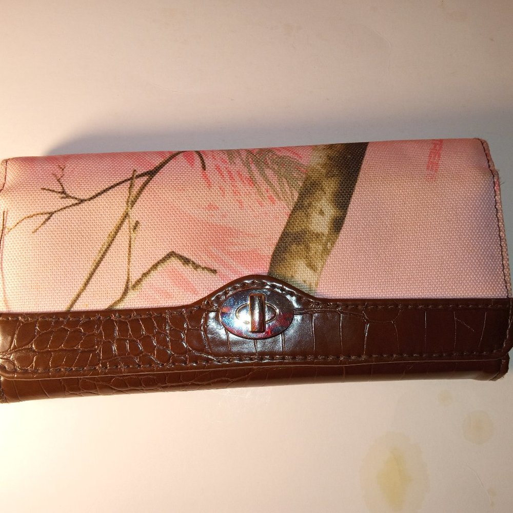 WALLET PINK AND BROWN WITH SILVER HARDWARE